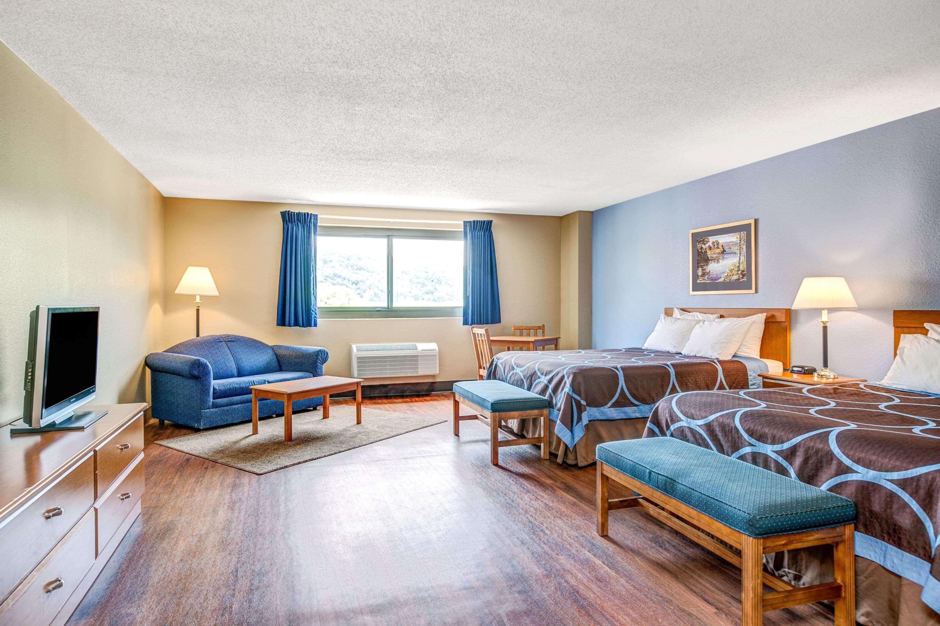Hotel Super 8 By Wyndham Mahwah Exteriér fotografie